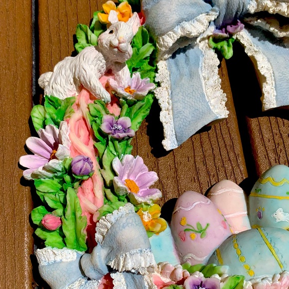 WHIMSICAL HAND PAINTED “HAPPY EASTER” WREATH - Picture 3 of 8